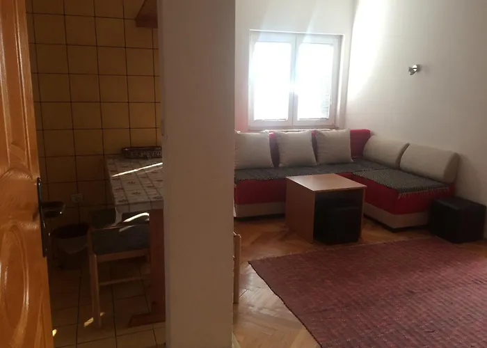 아파트 Zlatiborski Visovi 즐라티보