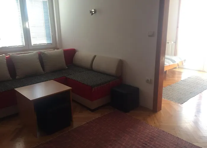 아파트 Zlatiborski Visovi 즐라티보